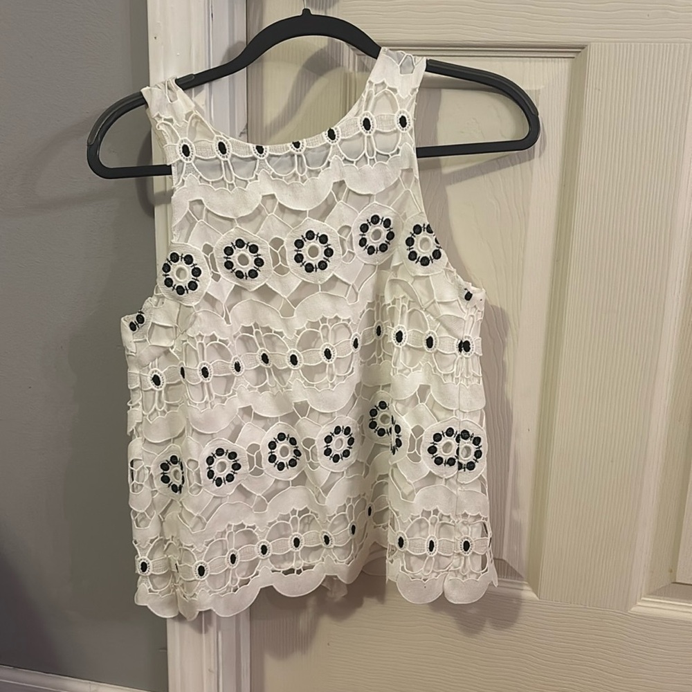 Beautiful Embroidered Anthropologie Sleeveless Blouse